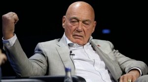 Владимир Познер - известный журналист и телеведущий - биография