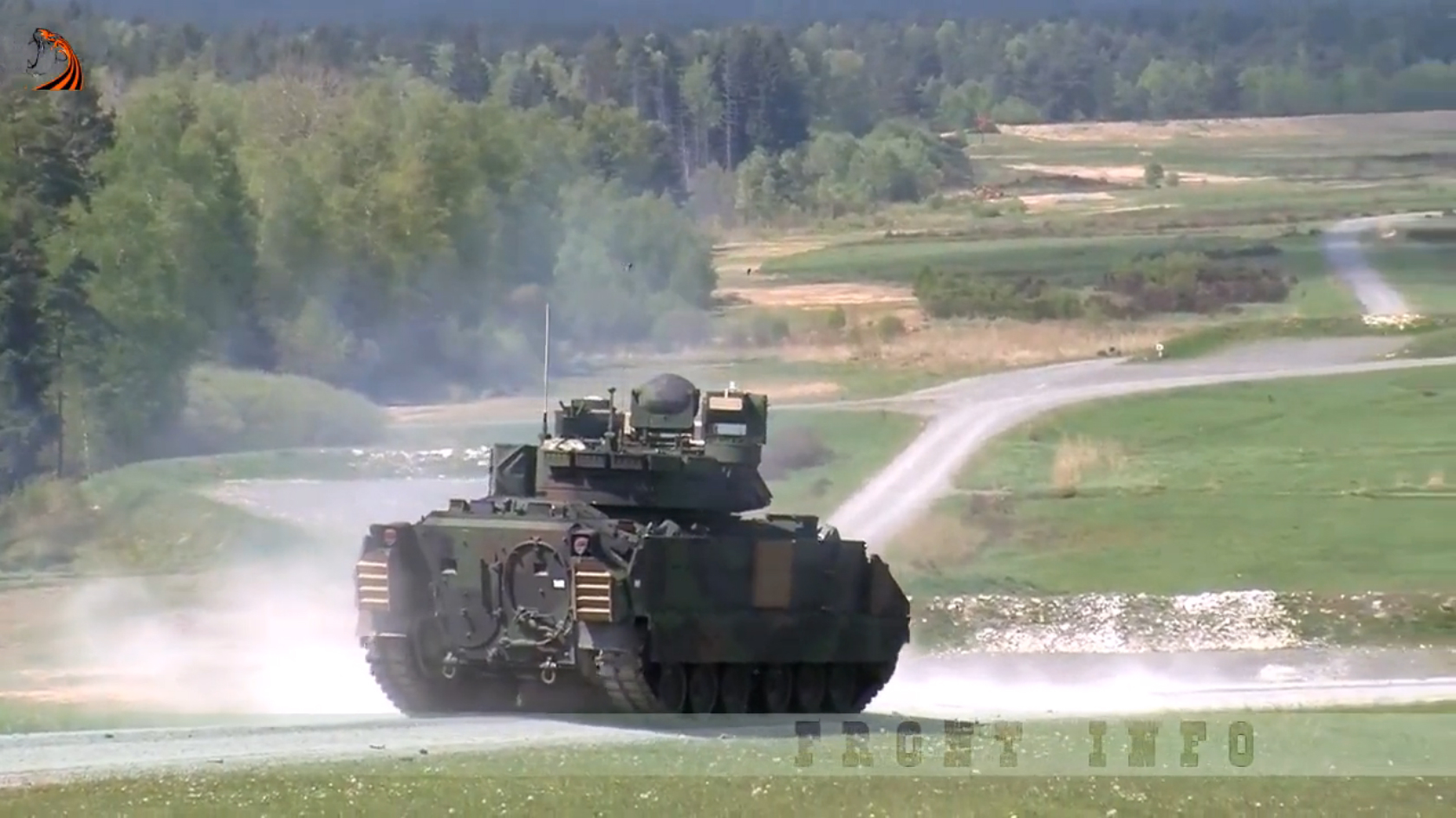 ✠ M2A3 и M3 Bradley стрельбы ✠