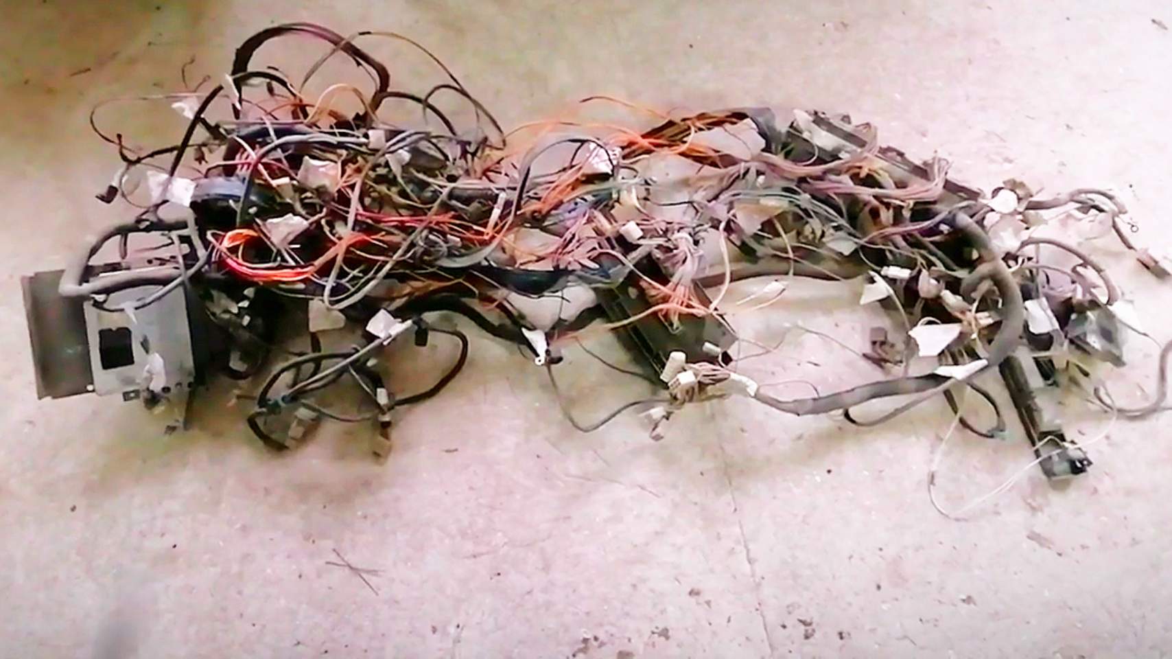 Строю вездеход на раме уаз и колёсами низкого давления. смотреть онлайн