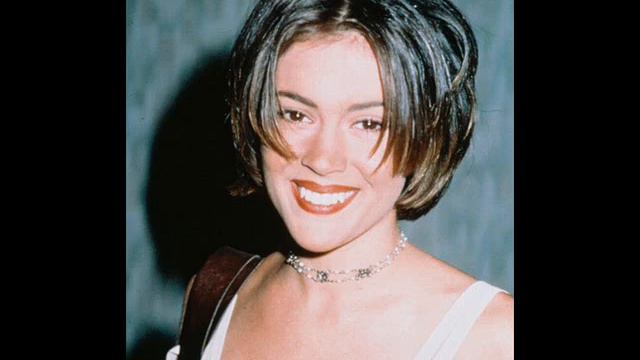 Alyssa Milano - Step By Step
