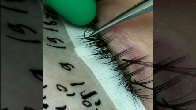 Лучи в объеме 2Д смотреть онлайн