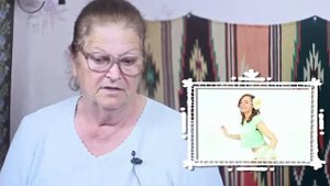 Бабушка реагирует на Августину