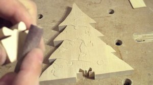 Пазл "Новогодняя Ёлка"