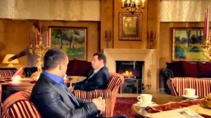 Хозяйка бара - исполняет Авраменко Алексей