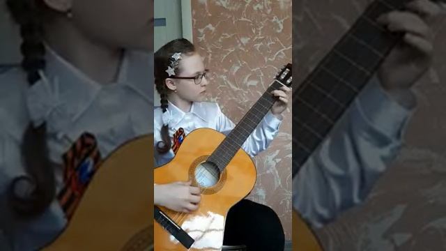 Попурри. Толстоусова Злата. Гитара смотреть онлайн