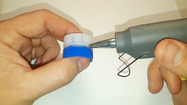 НЕСТАНДАРТНАЯ ЛЕЙКА (ВОРОНКА) ИЗ БУТЫЛКИ, КАК СДЕЛАТЬ ? смотреть онлайн