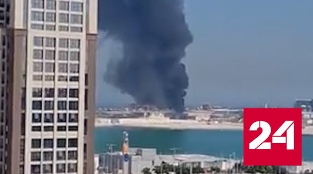 Пожар недалеко от фан-зоны ЧМ по футболу попал на видео - Россия 24