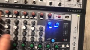 Недостатки Soundcraft Signature 12 и полный обзор