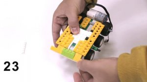 LEGO Masters make a powerful battle tank from LEGO WEDO 2.0