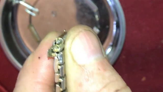 REMOVING a LINK speidel stretch watch band (TRICKY) u-clip, expansion, expandable