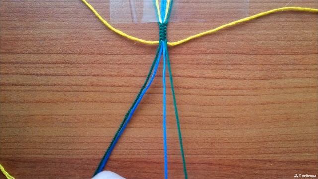 Как плести фенечку "Цветочки" смотреть онлайн