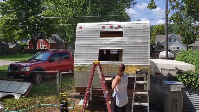 7 STEPS TO PAINTING A CAMPER (EPISODE 10): I made a HUGE MISTAKE! смотреть онлайн