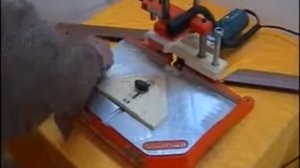 Omersan Двухфрезерный станок для профиля МДФ