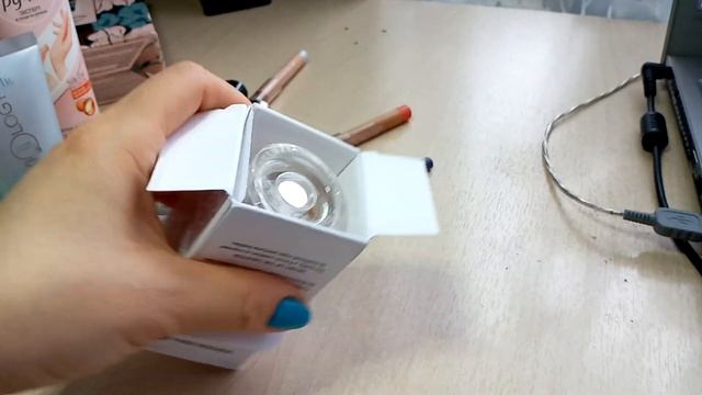 Классные расцветки помад Ив Роше/ Парфюмерная вода Ив Роше смотреть онлайн