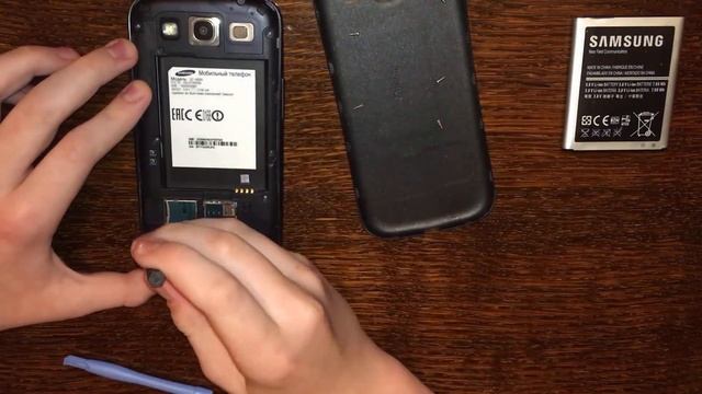 Что делать/HowToFix - появились полосы на экране телефона/планшета [на примере моего SGS3]