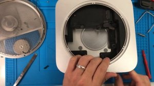 Mac Mini 2014 - Disassembly 2TB SSD Upgrade - Fusion Drive Replacement