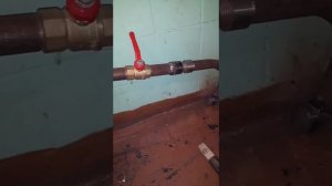 Установка циркуляционного насоса.