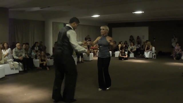 Fiesta Mary Kay - 2 Diciembre - Mirta - Charlie -Three People смотреть онлайн