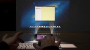 Концепт iPhone 6 со встроенными проекторами