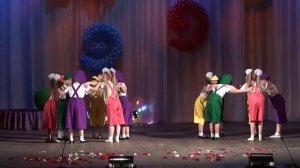 Танец друзей