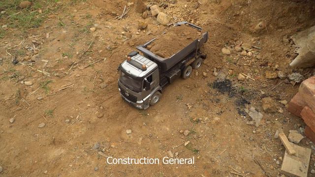 Игрушки строят стадион смотреть онлайн