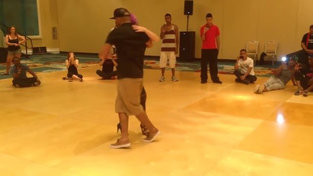 Sara Lopez and Albir Kizomba workshop смотреть онлайн