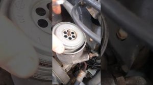 Как заменить фильтр Гура Мерседес W 124