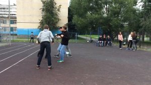 Дал пездюлей оффнику!