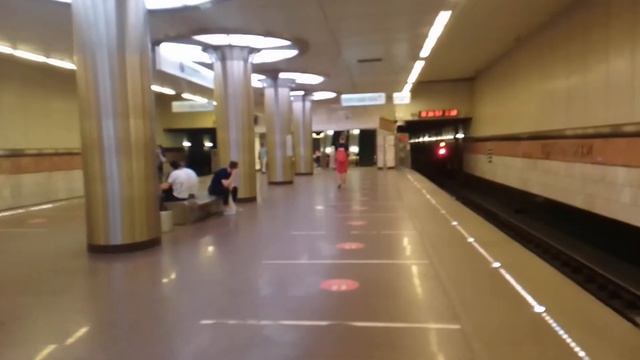 Станция метро "КОТЕЛЬНИКИ"