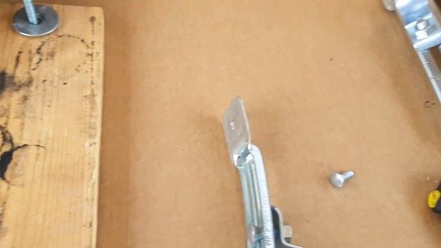 ништики меняем подкрылок и брызговики