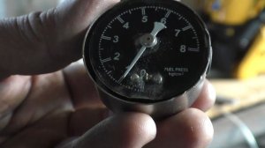 Указатель давления масла на Harley Davidson Dyna FXDL...