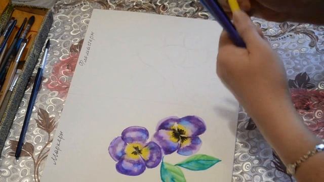 Цветы маркерами и фломастерами с размытием. Сравнение.