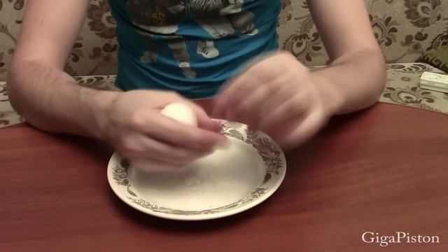 Как быстро очистить яйцо. Супер способ!!! смотреть онлайн