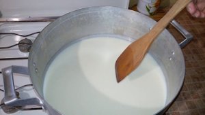 Сгущенное молоко в домашних условиях.Быстро и много!