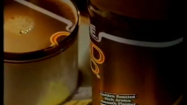 Nescafe Gold Blend (coffee) advert 1993 смотреть онлайн