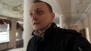 Заброшенный дом культуры с антикварными инструментами внутри | Есть свет и тепло