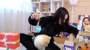 ОГРОМНАЯ ПОТЕРЯННАЯ ПОСЫЛКА ДЛЯ ЛЮБИМОЙ / Что внутри? / Потерянные посылки vs Чемодан с аукциона?