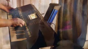 Den Harrow - Don't Break My Heart.    Cover Live by Robson. Yamaha PSR S 775🎹🎶🎹🇵🇱