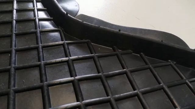 Коврики в салон для Фольксваген гольф 5, 6, Джетта 5, Шкода Октавия А5. Синтекс Сетка 468 смотреть онлайн