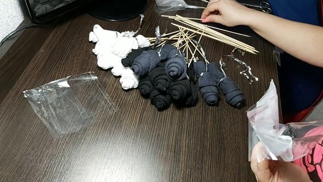 Букет из носков. Идея подарка мужу мужчине папе дедушке и просто другу.Так же можно к 8 марта