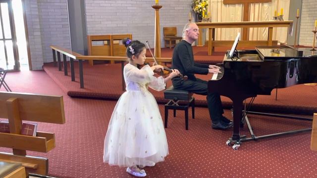 Claire Wu 9 years old violin paganini cantabile смотреть онлайн