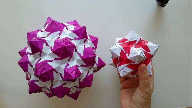 Rose Unit Kusudama Showcase