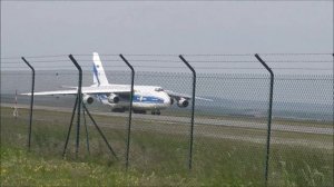 ANTONOV 124-100/PARIS-VATRY/13MAI2020