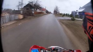 Красиво свалил от ДПС на питбайке
