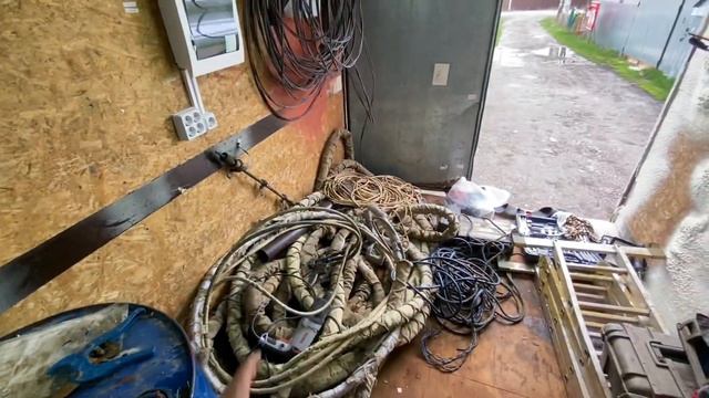 Утепление пенополиуретаном дачного домика. Служба Утепления Самара.