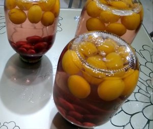 Компот с абрикосами и черешней на зиму