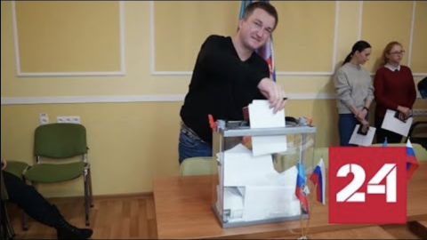 Беженцы Донбасса активно голосуют на референдумах - Россия 24