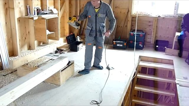 Электрорубанок DeWalt и Интерскол смотреть онлайн