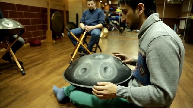 Андрей Васильев - Групповое занятие по игре по ханге (хэндпан) Ставрополь, Пятигорск.
