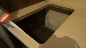 Установка варочной панели на столешницу.